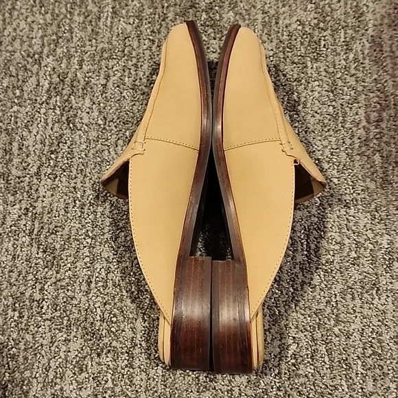 Aerisoles east wing tan leather upper slip ons size 8M balance man made - Picture 6 of 12